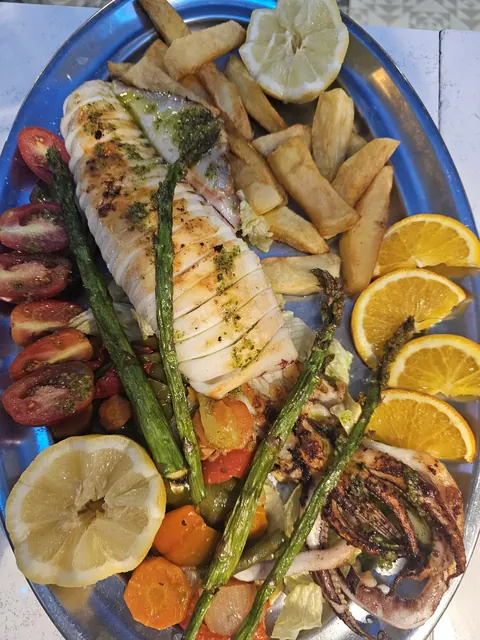 Calamar con espárragos